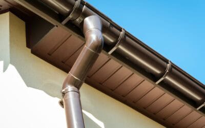 Vinyl vs Aluminum Gutters: Which to Choose? (Comparisons)