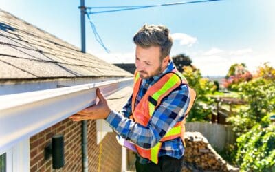 Gutter Inspection (Checklist & 7 Tips for Homeowners)
